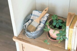 リビングにハケ