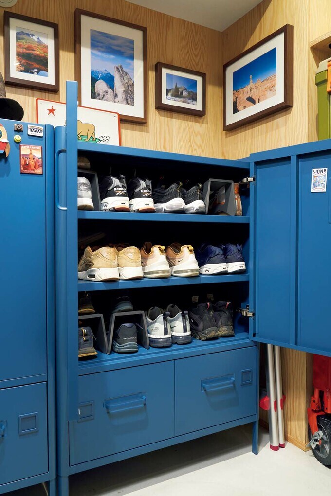 KEAのキャビネットは靴入れに