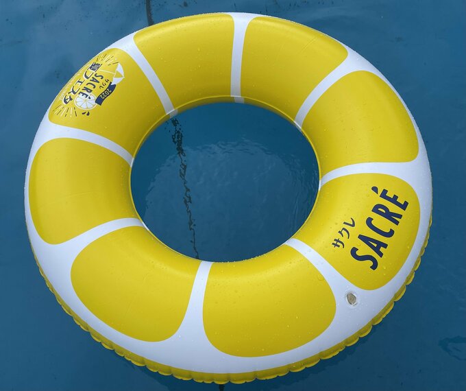 サクレの浮き輪