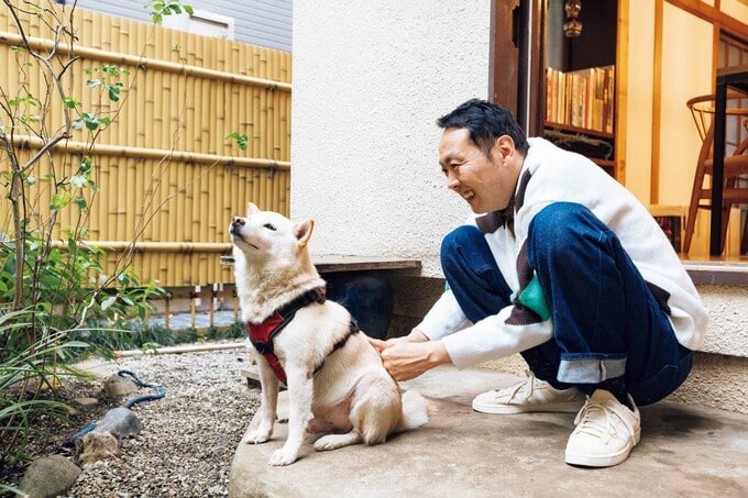 アンガールズ田中さんと柴犬のテツ
