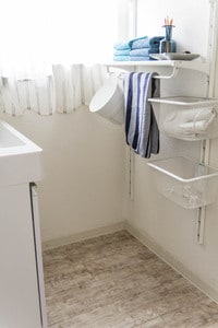 洗面室のバスマットやゴミ箱