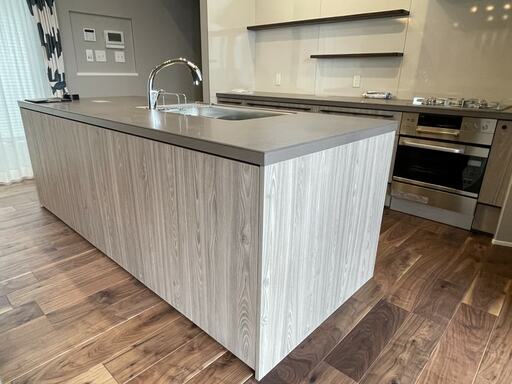 収納付きキッチン