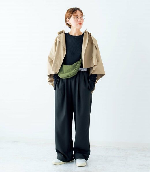 トレンチコートも軽くて動きやすいものを