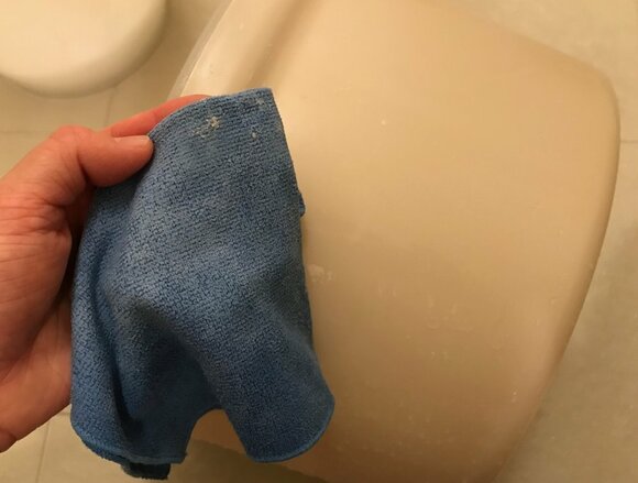 手で拭いたような仕上がりに