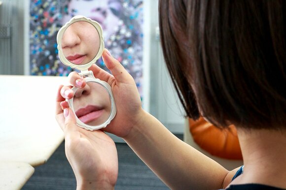 「目元」が原因