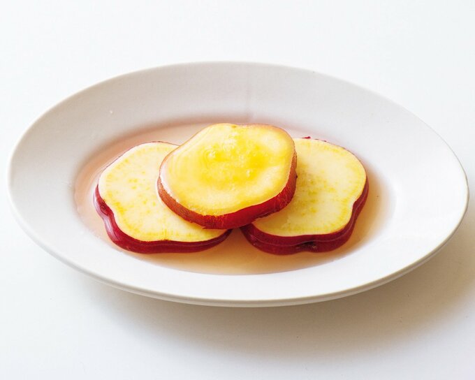 サツマイモのレモン煮