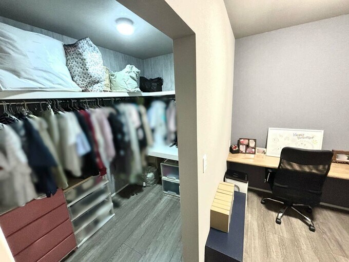 書斎とウォークインクローゼット