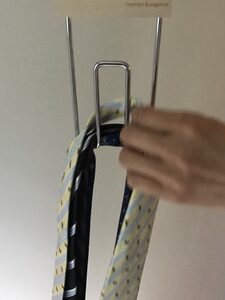 使うときは片手で抜き取ることができ、戻すときも片手でOK