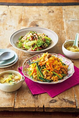 がっつり食べたい日は豚こま肉で決まり。食卓に映える三色炒め献立＜1週間5000円献立・水曜日＞