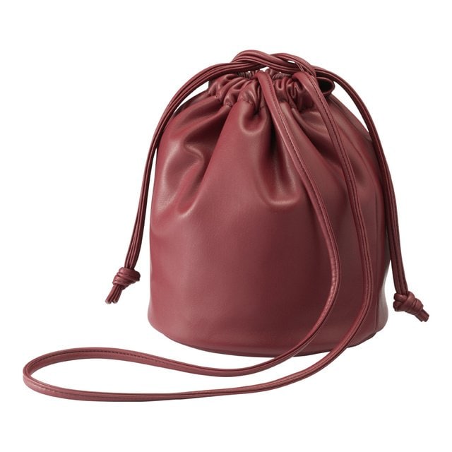 ドローストリングバッグ