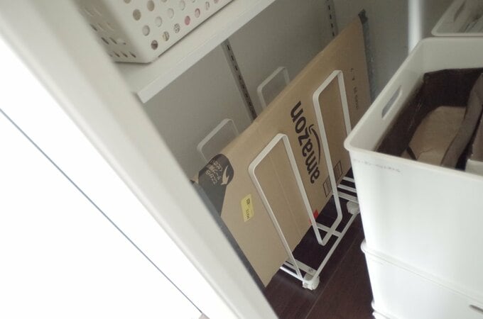 段ボールが収まる奥行き