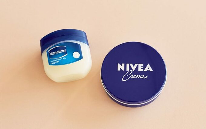 ニベアとヴァセリン