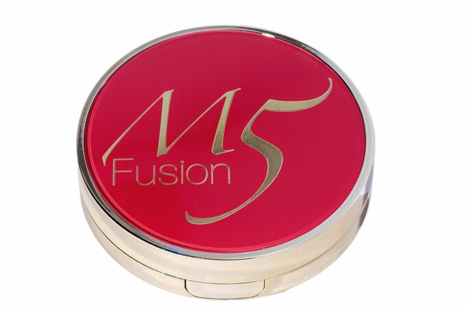 M5Fusionフェイスフィットクッション（日本メディカルシステム）