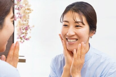 美容好きが「本当に手放せない」肌ケアグッズ5つ。くすみ知らずの“塗る”酒粕パックも