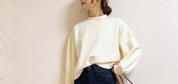 GUの990円スウェットが今年も登場、ちょい短い丈が今新鮮です