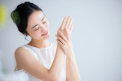 読者370人が厳選！年齢が出やすい手や髪、内側からのケアをサポートする名品