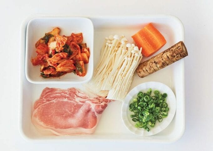 豚肉キムチゴボウネギなど