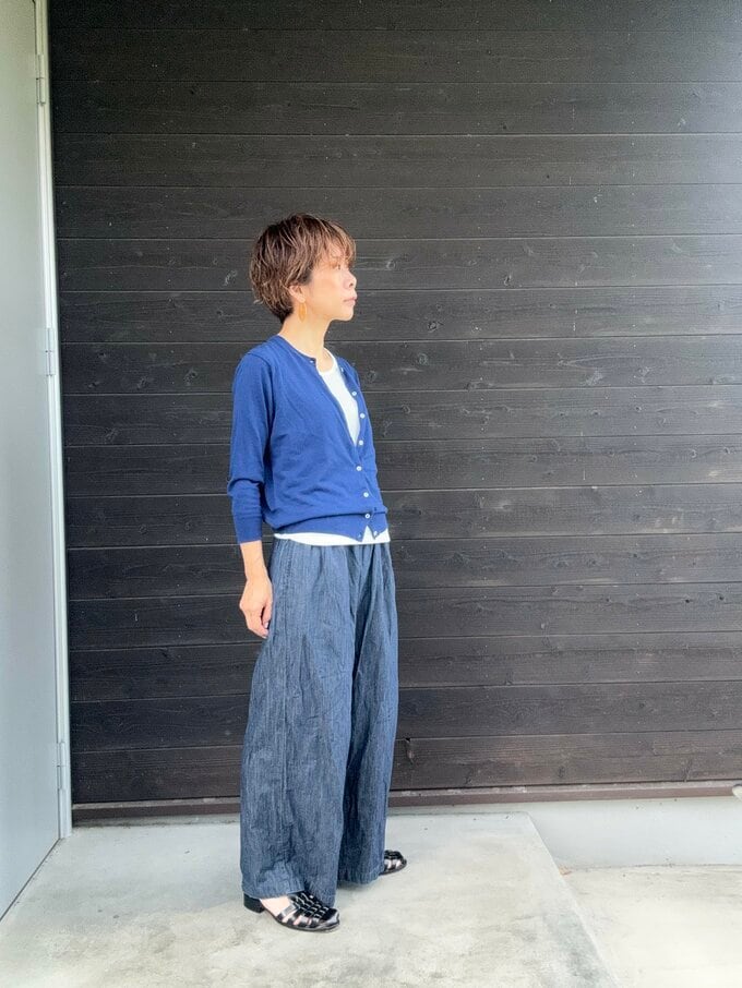 ダークブルー ブルーカーディガン