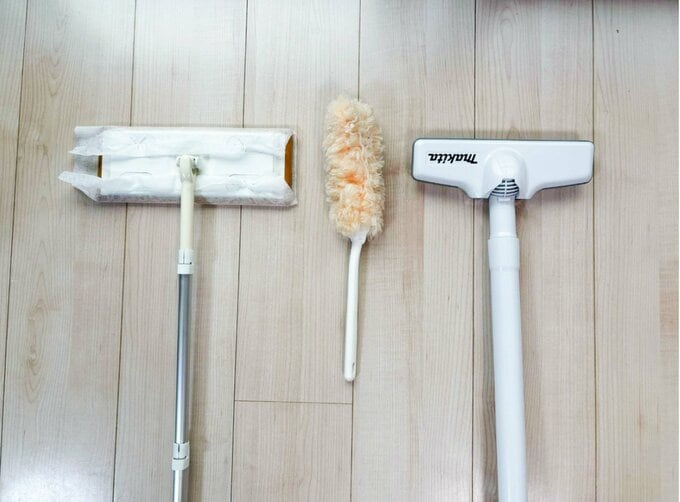 ハンディモップ、掃除機、フローリングワイパーの比較写真