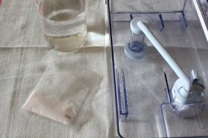 洗浄中はピンク色の氷が出現！