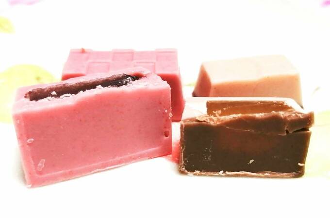 チロルチョコ断面縦