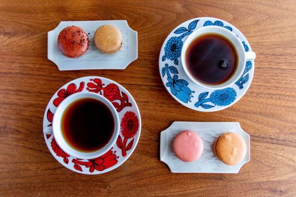 パフェやタルトが映える!家カフェ気分を味わえる器の選び方