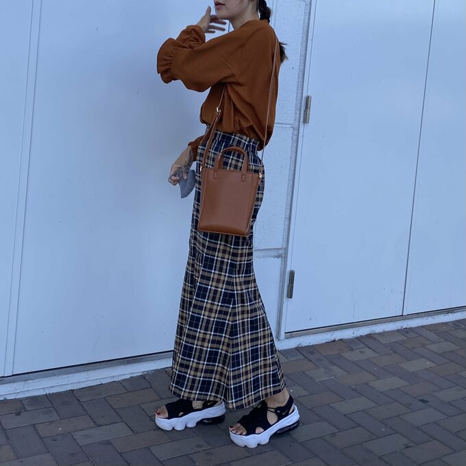 ショルダー部分は長さ調整も可能