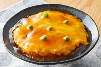 レンチンだけでできる「本格天津飯」レシピ。買い物すらままならない余裕ゼロの日は、これで決まり！