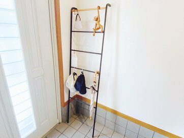 壁さえあれば収納は増やせる。賃貸OK・「山崎実業」の壁をいためない収納