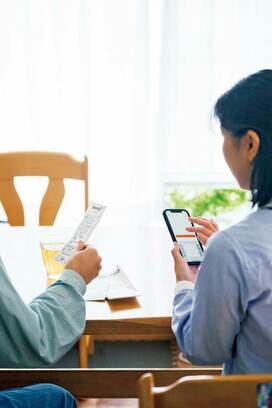 40代、子どもの教育費が家計を圧迫…住宅ローンは繰り上げ返済すべき？