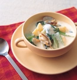 ＜チンゲンサイのクラムチャウダー煮＞体の芯から温まるクリームスープ！