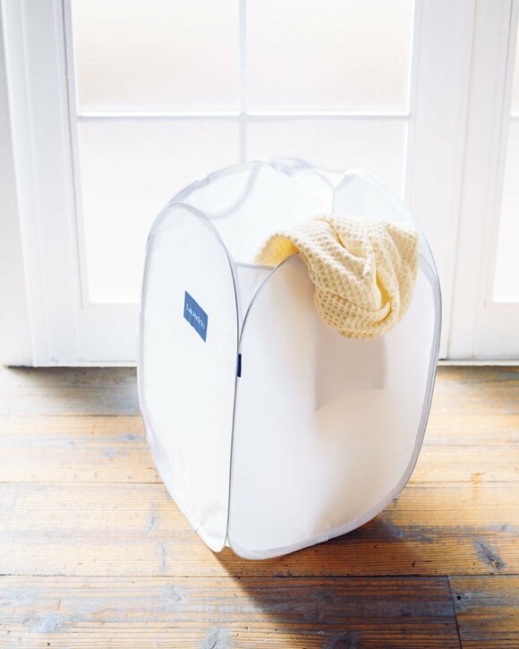 ランドリーバスケットに衣類