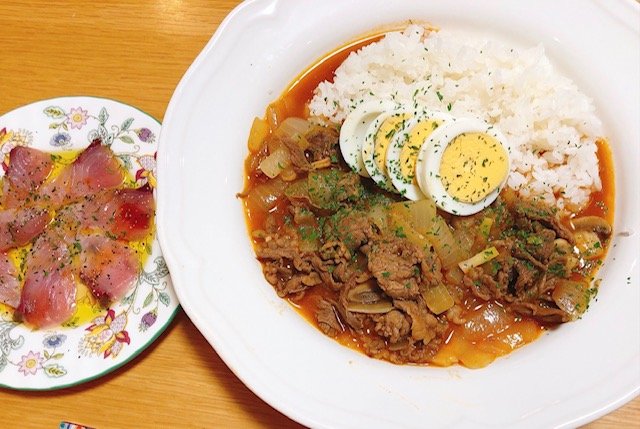 ゆで卵がのった料理