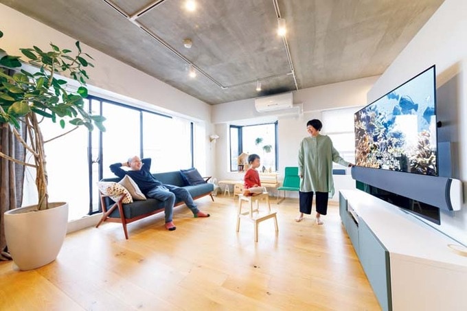 躯体現しのままの天井