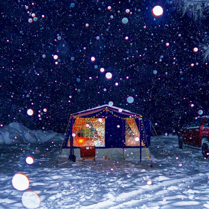 雪があるエリアでキャンプ