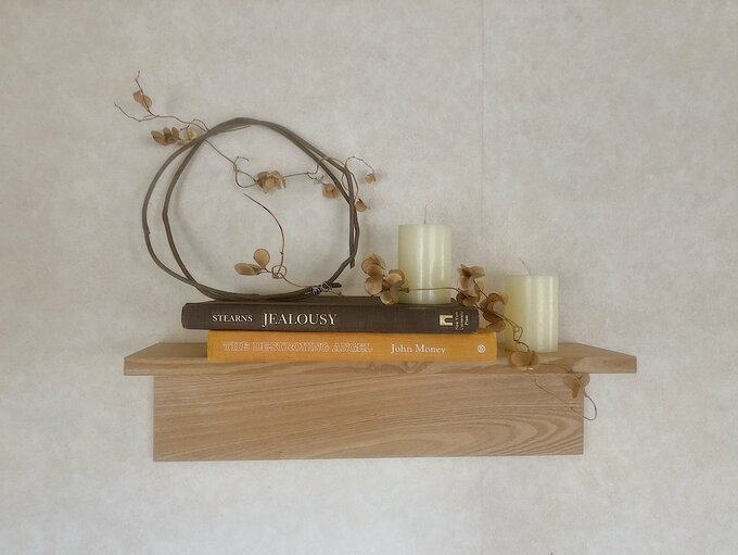 ニトリの「L型ウォールシェルフ/アルブル」