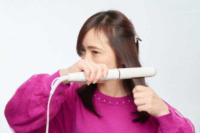 中間部分をアイロンではさむ