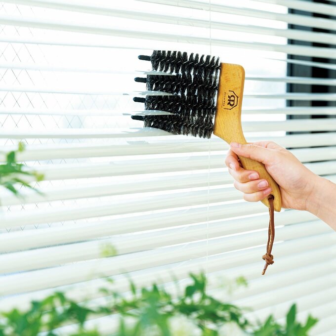 ブラインドブラシ