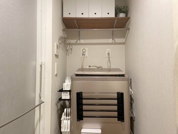 山崎実業の神アイテム4選。狭い洗面所でも生活感が消える！