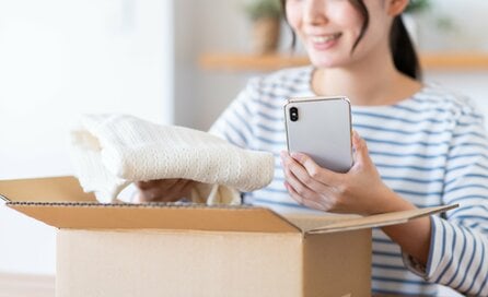 手間を減らす「メルカリ」術。未使用のトランプが2万円に