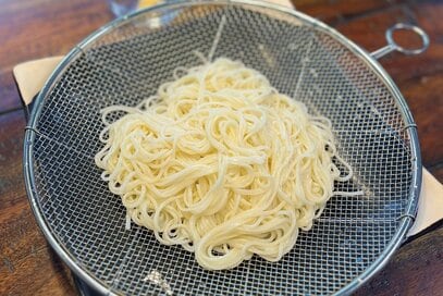 平ザルはそうめんを食べるときに便利！40代・50代が選ぶ、夏の「時短料理グッズ」3つ