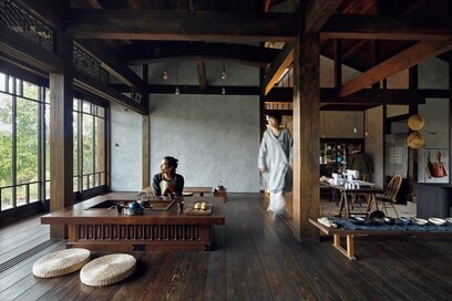 宇宙工学エンジニアをしながら移住。古民家のような建物で、北アルプスを望む暮らし