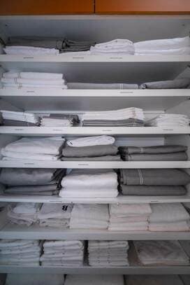 50代、中村江里子さんが最近「見直した」こと。家じゅうのシーツやタオルは白で統一