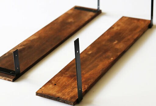 木板の表裏に注意して取りつける