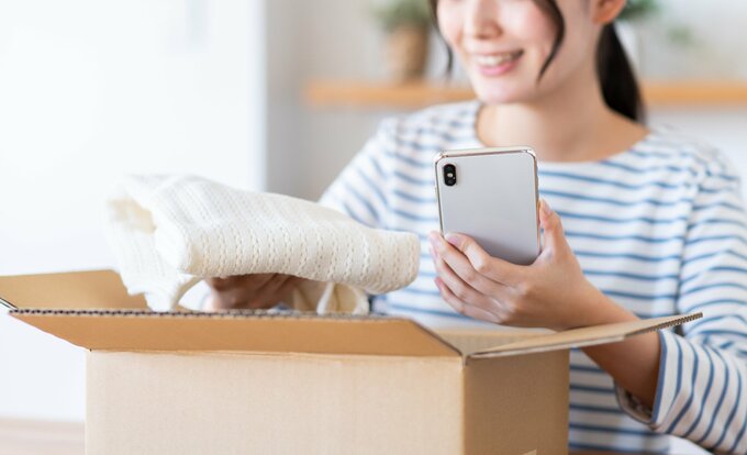 フリマアプリに出品