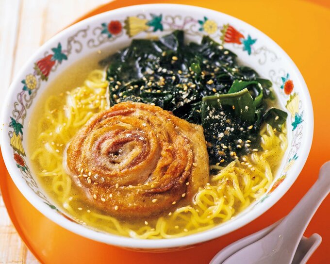 即席チャーシューのせワカメラーメン