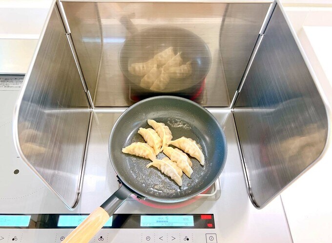 コンロガードを使っているところ