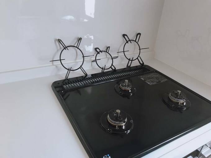 コンロの外に五徳