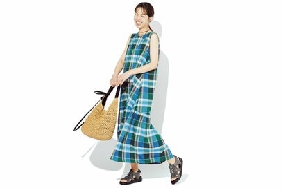 脱・老け見え！大人の「ゆるワンピ」コーデ術。プチプラで簡単、黒小物でおしゃれに