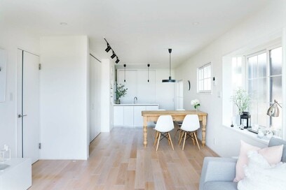 50代の戸建てリノベ：不便な間取りを変更、家事ラク＆広くスッキリ見える家に